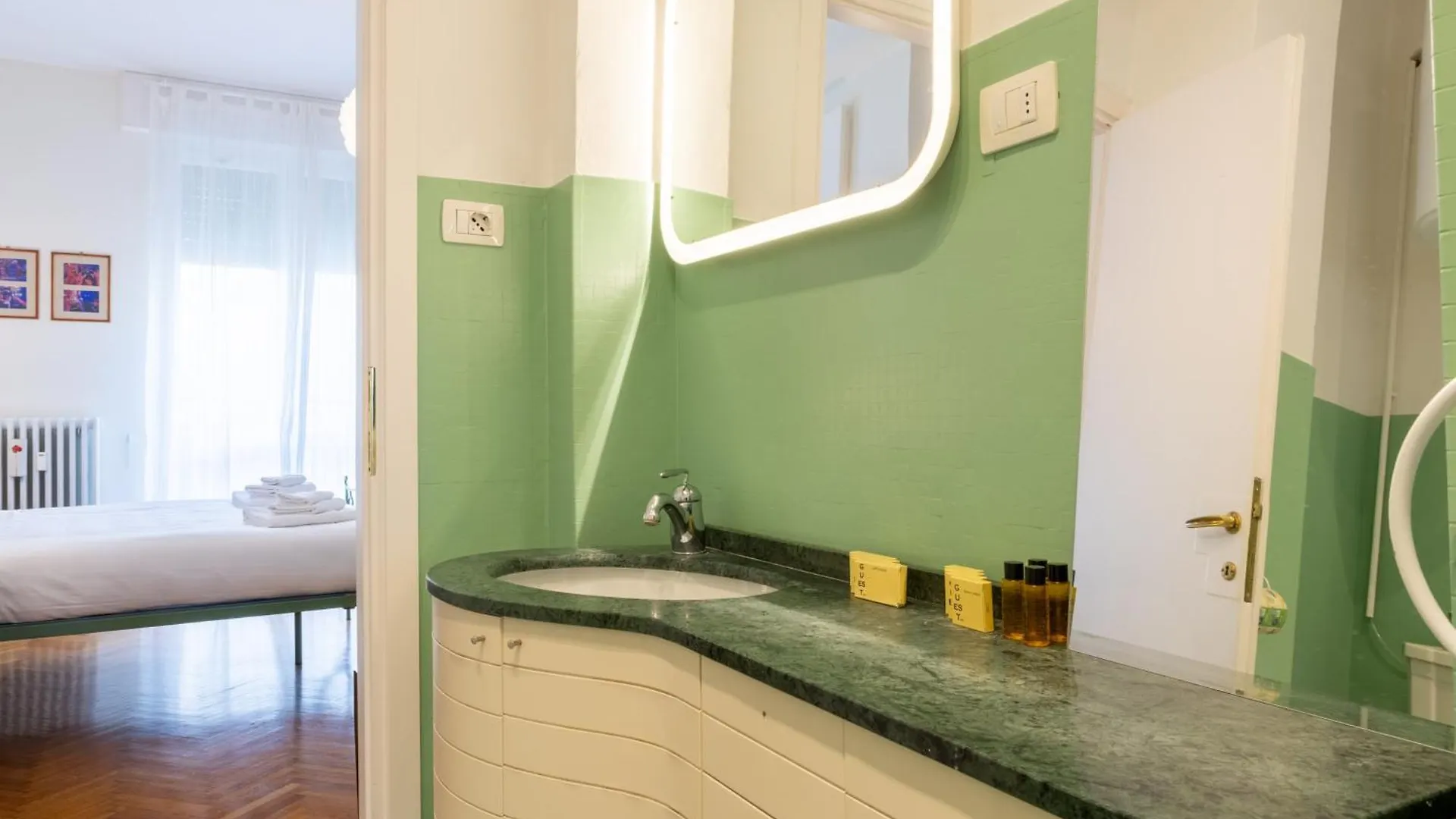 Pitti Deluxe Apartment Florence